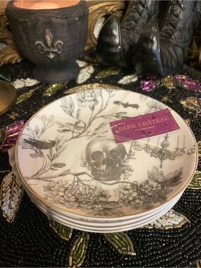 PARK CHATEAU Black Gray White Skull Porcelain Dessert Appetizer Plates Set Of 4